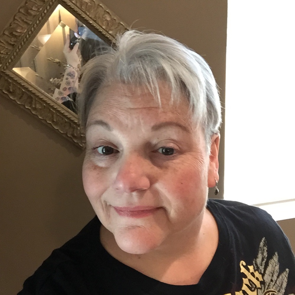 Meet your Posher, Cheri